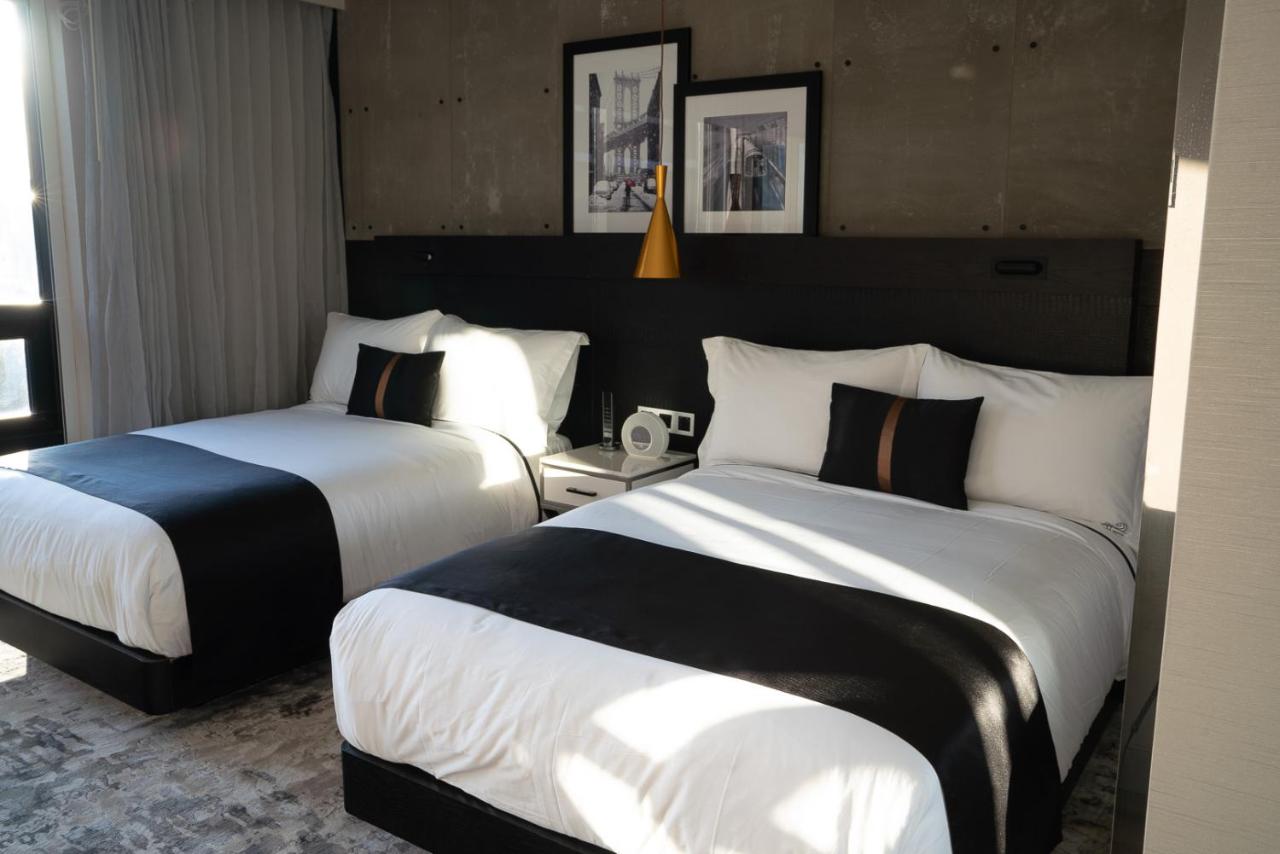 Double Room at 42 Hotel