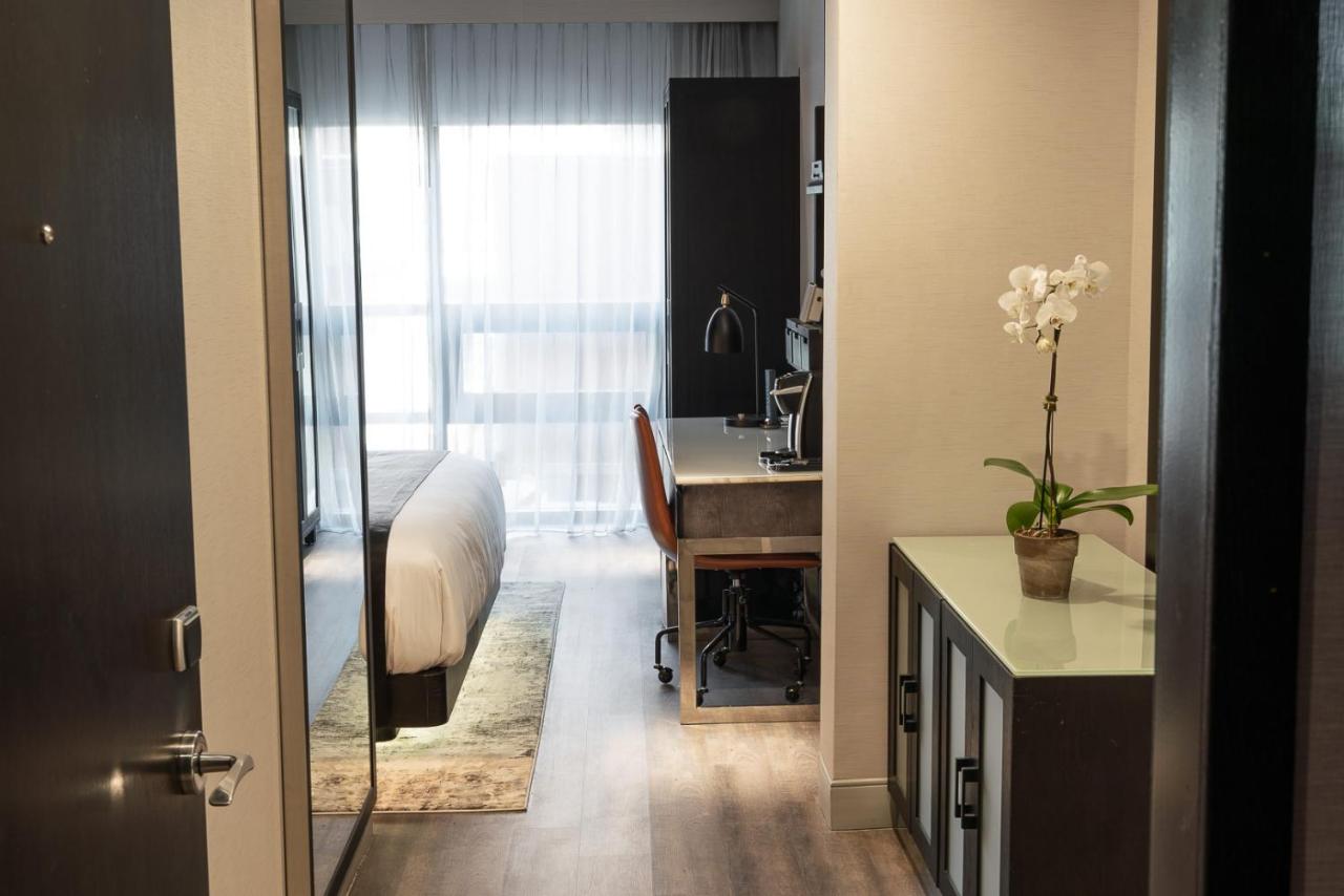 King Room - Disability Access at 42 Hotel