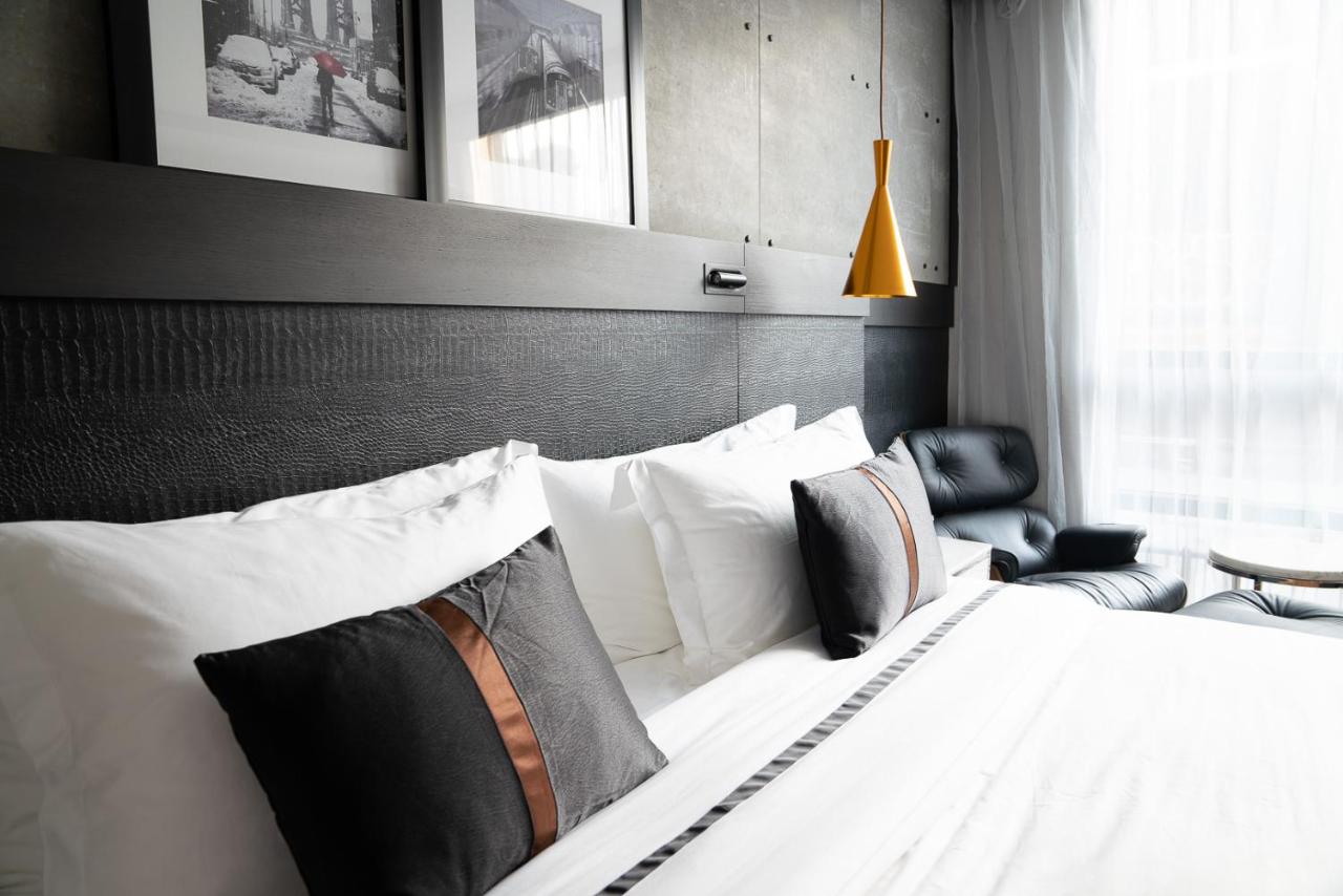 King Room at 42 Hotel