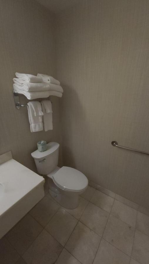 King Room - Disability Access at Chelsea Inn