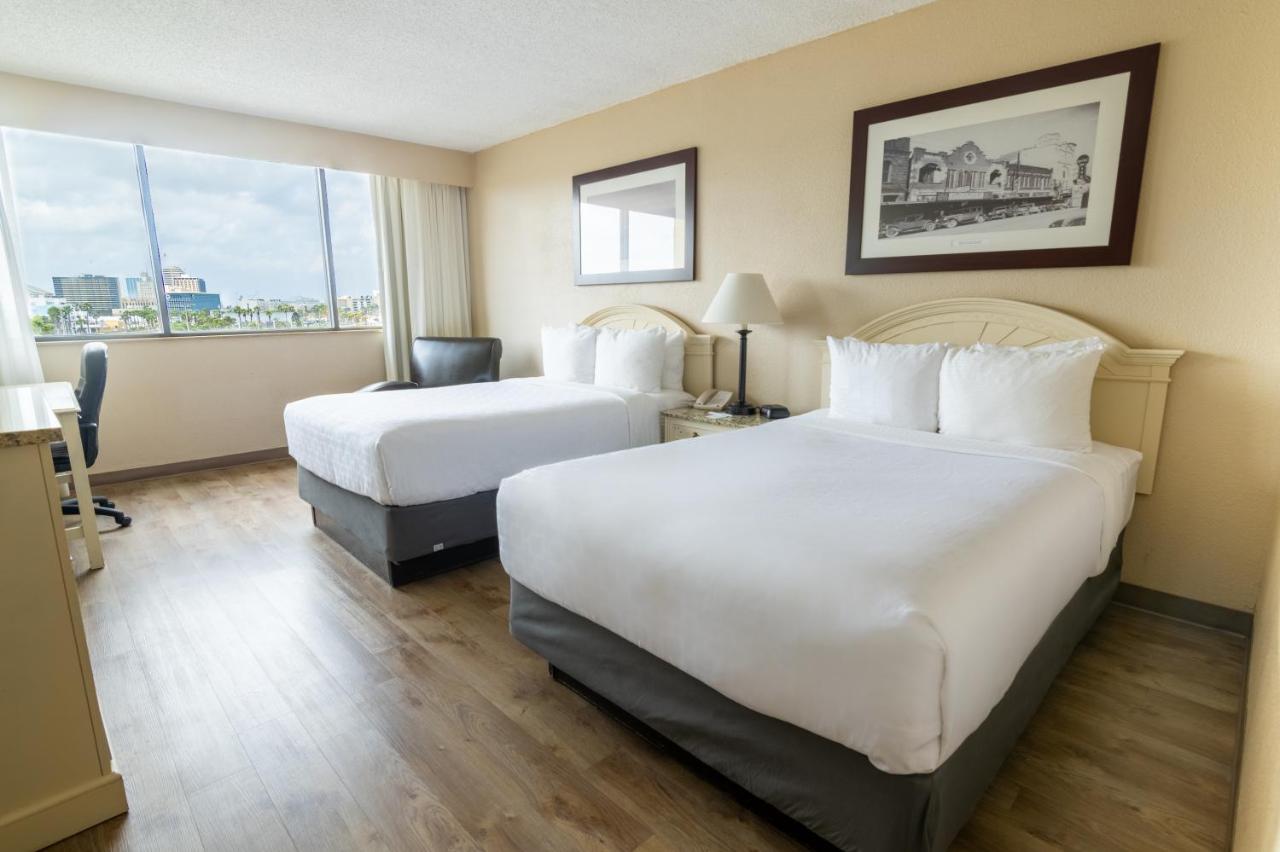 | Emerald Beach Hotel Corpus Christi