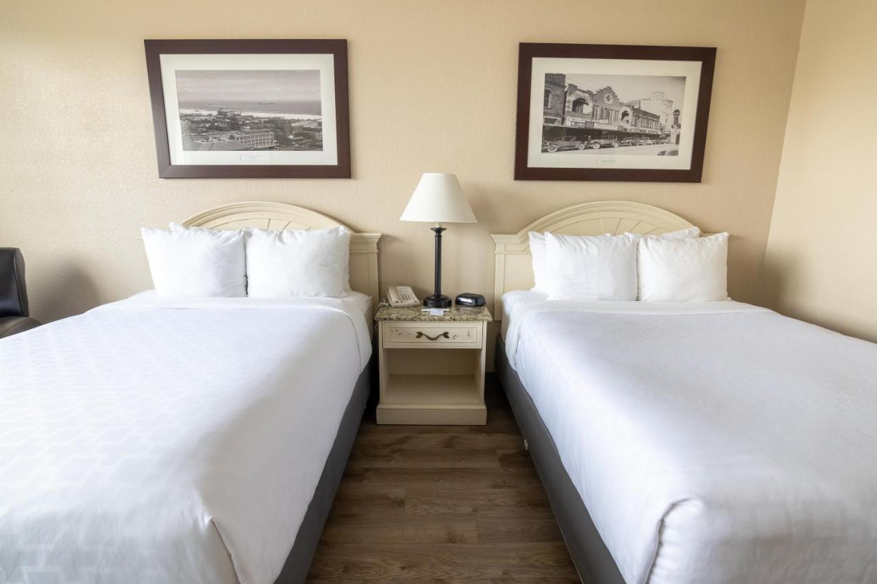 | Emerald Beach Hotel Corpus Christi