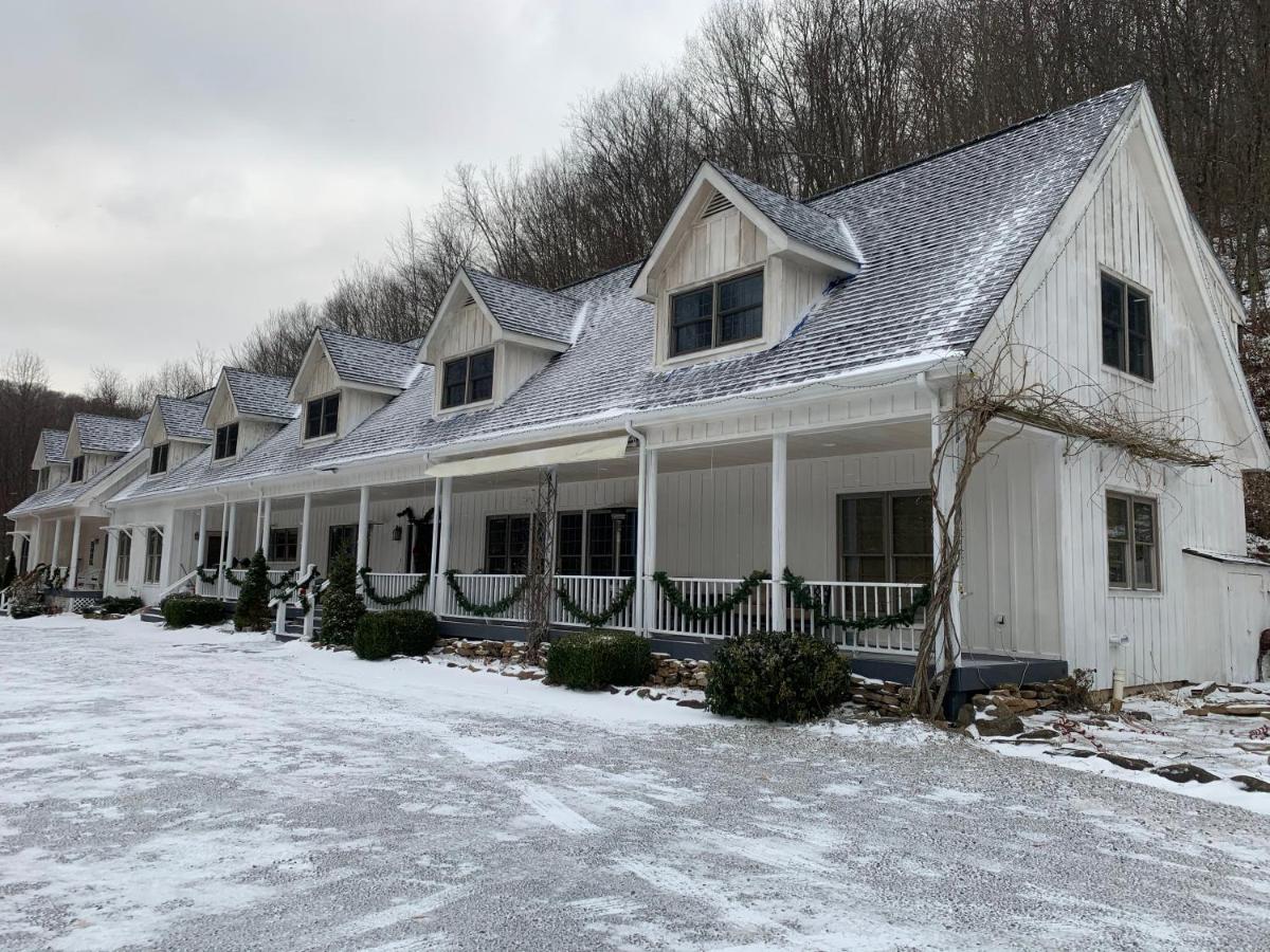 | Morning Glory Inn