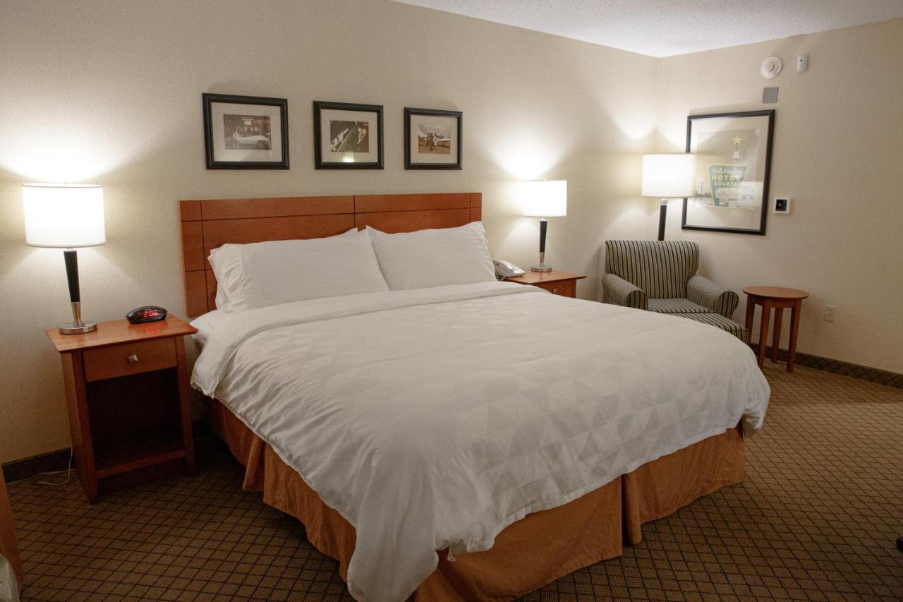 | Holiday Inn Battle Creek, an IHG Hotel