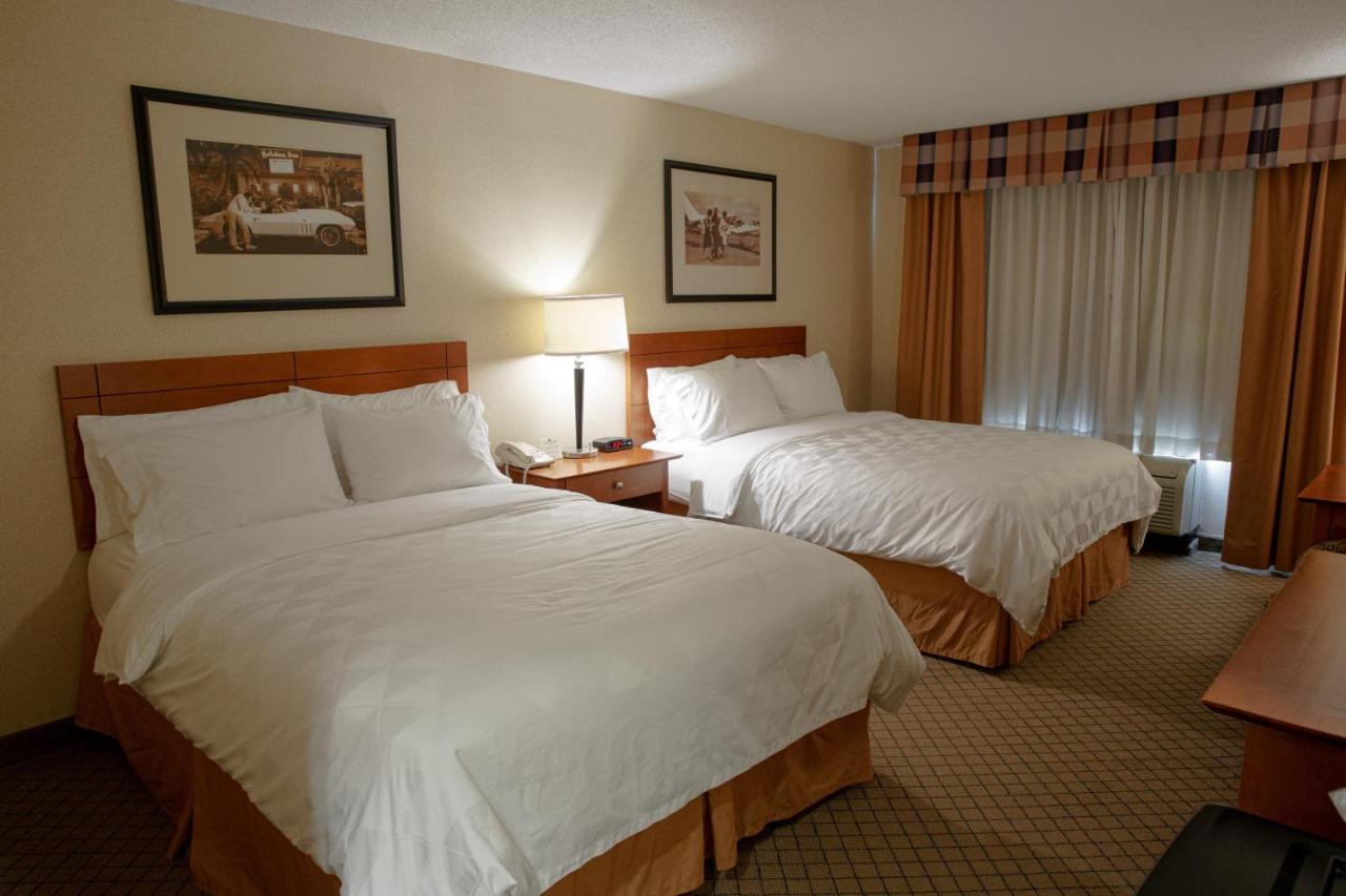 | Holiday Inn Battle Creek, an IHG Hotel