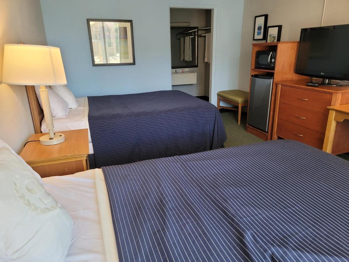 | Executive Inn Henderson