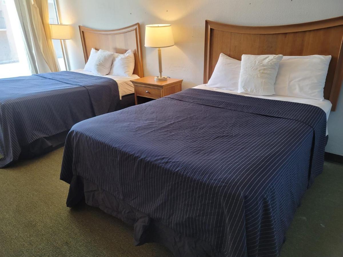  | Executive Inn Henderson
