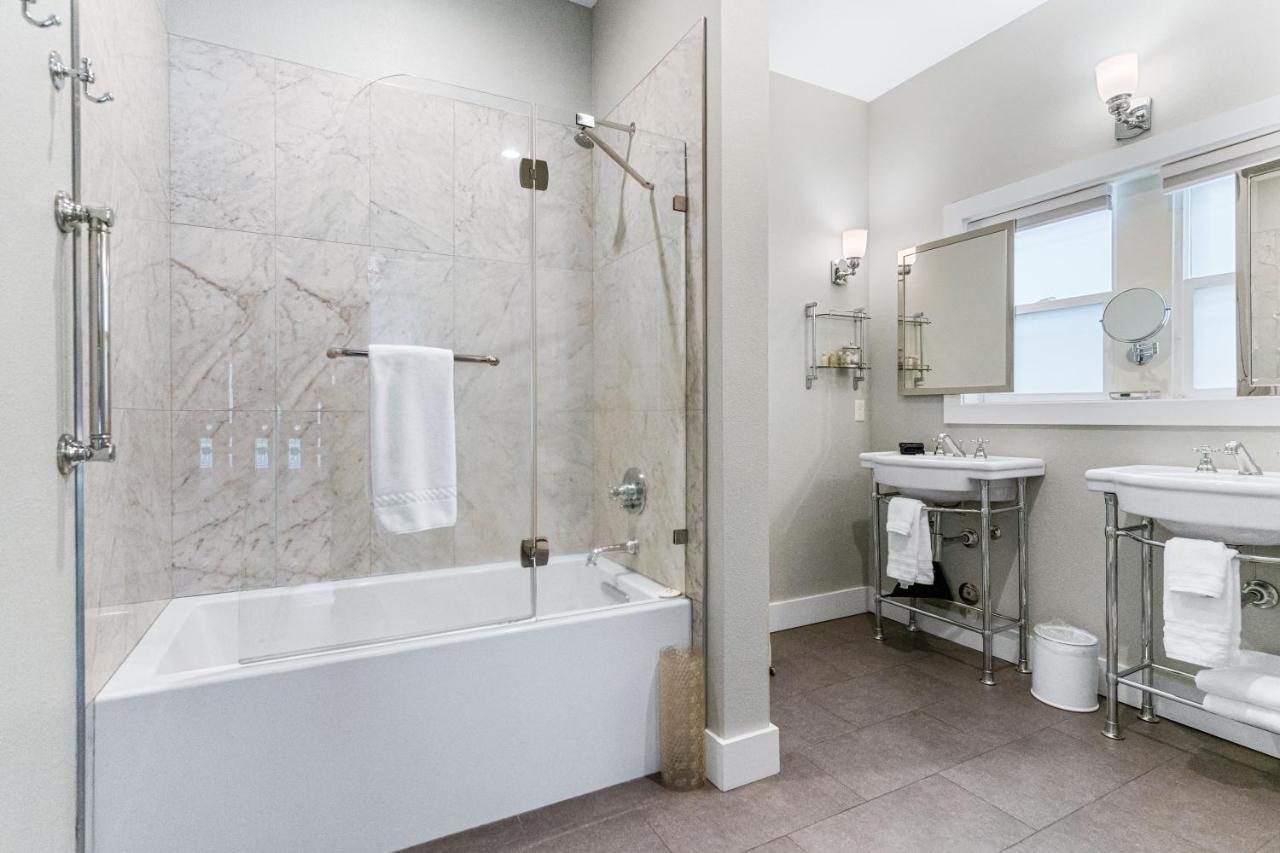 | Mossbrae Hotel