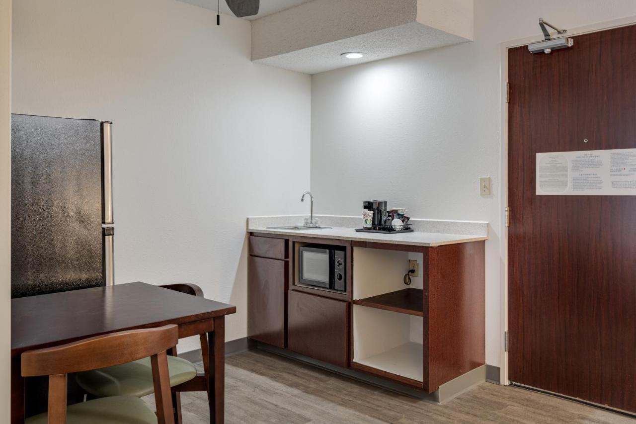 King Studio with Sofa Bed at MySuites Lawton