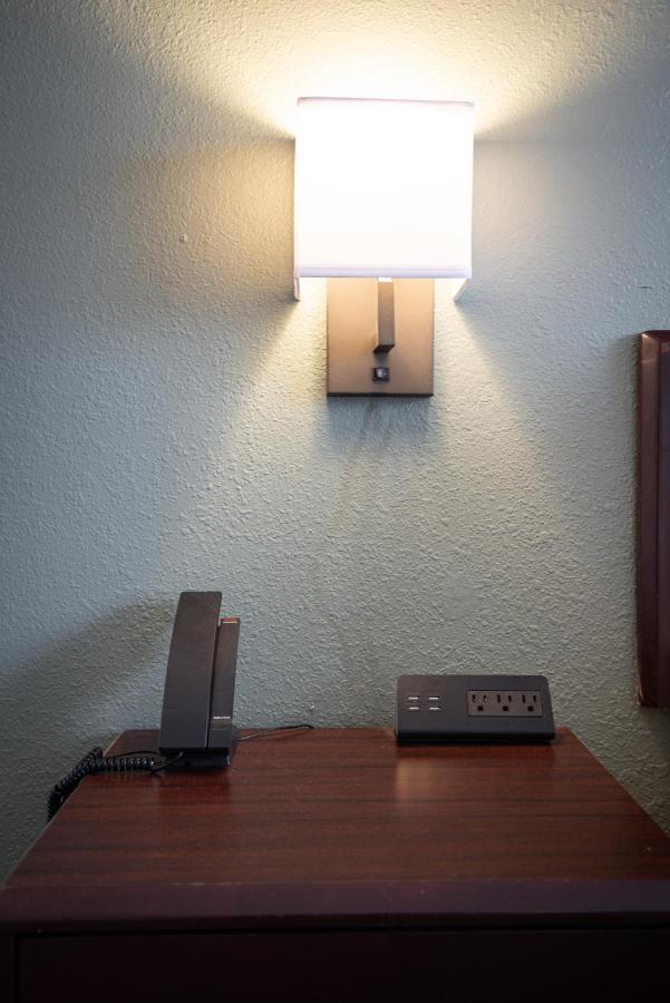 Queen Studio at MySuites Lawton