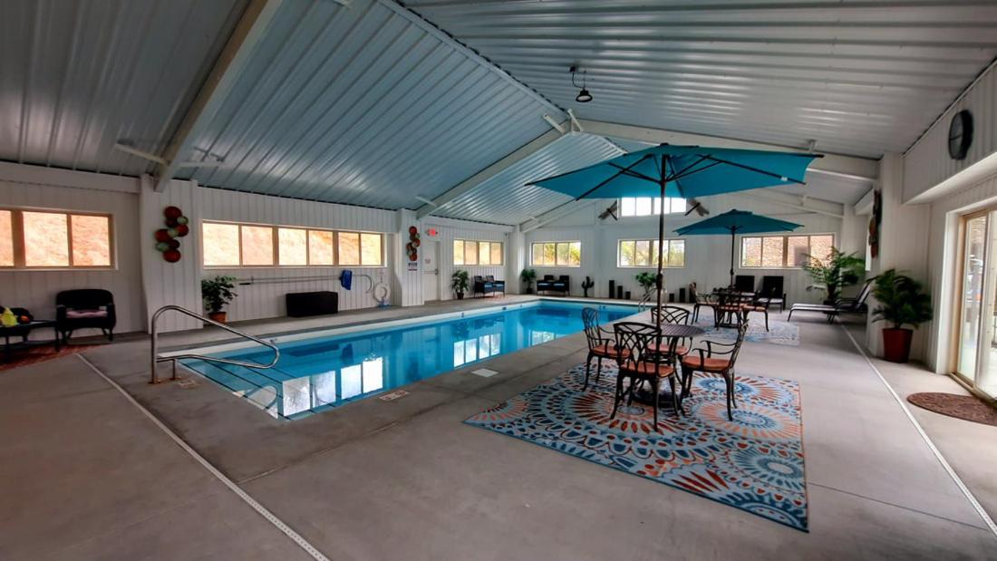 | Stonebrook Lodge Bryson City