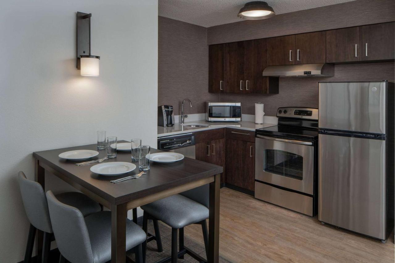 Two Bedroom Suite - Queen in Each at Sonesta ES Suites Fairfax Fair Lakes