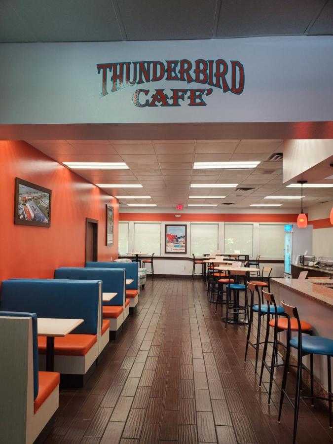 | Howard Johnson by Wyndham Ocala FL