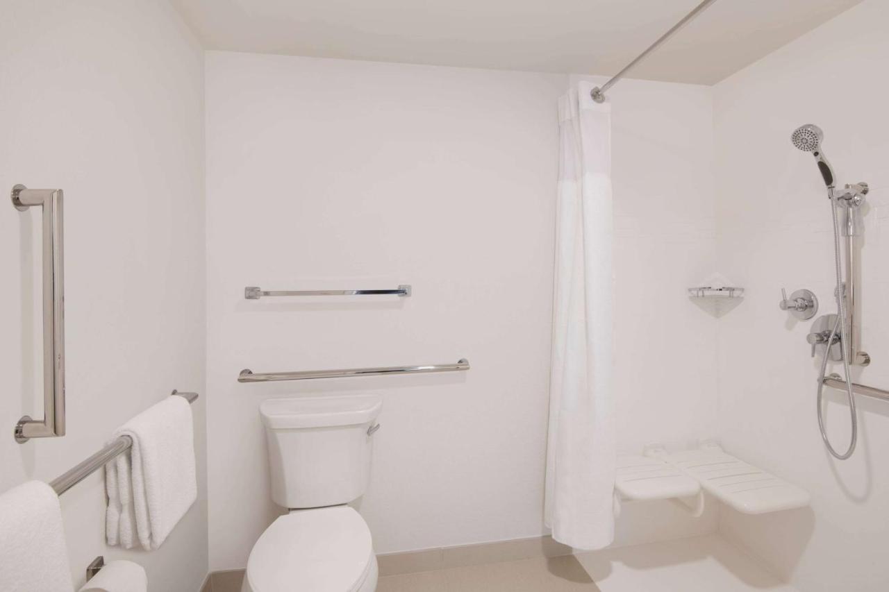 One Bedroom Suite King Roll-In Shower - Mobility Accessible at Sonesta ES Suites Atlanta Alpharetta North Point Mall
