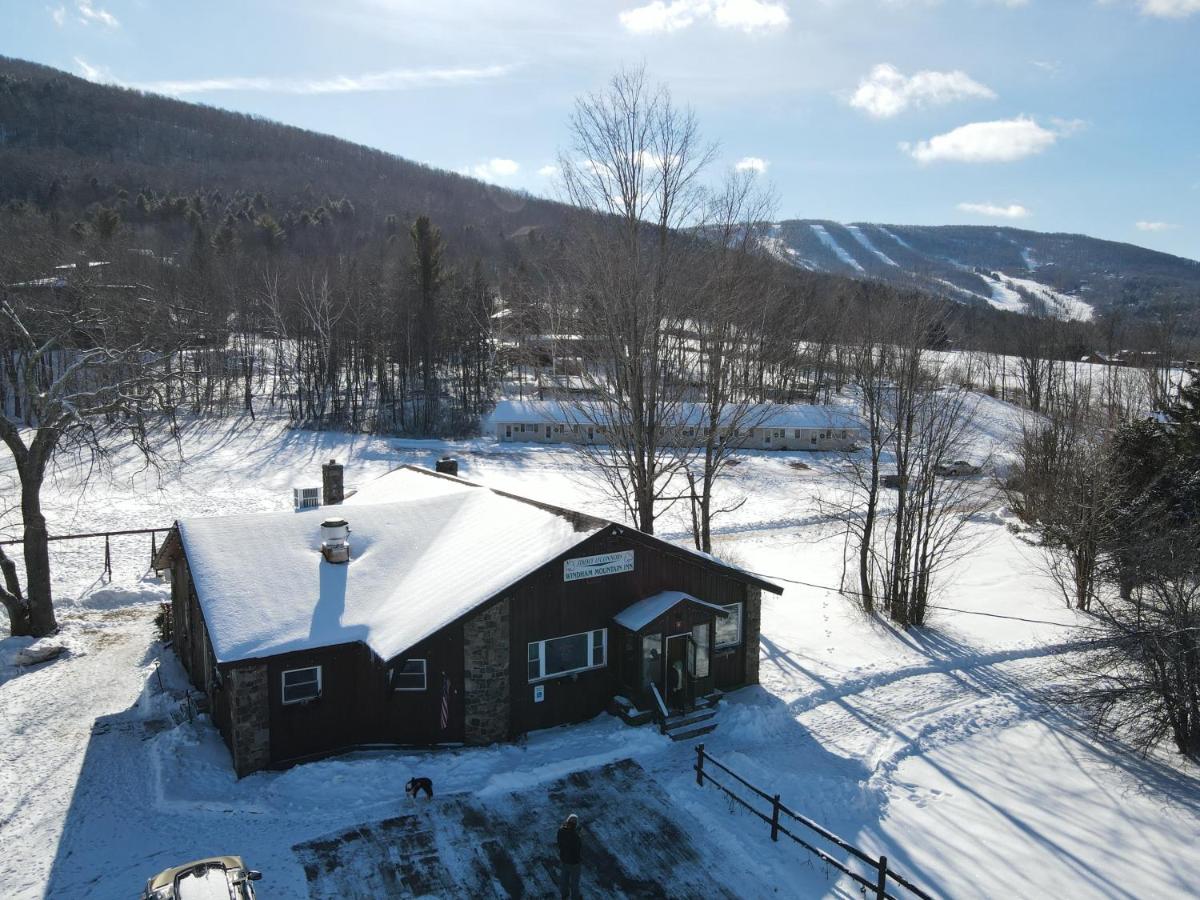 | Jimmy OConnor's Windham Mtn Inn