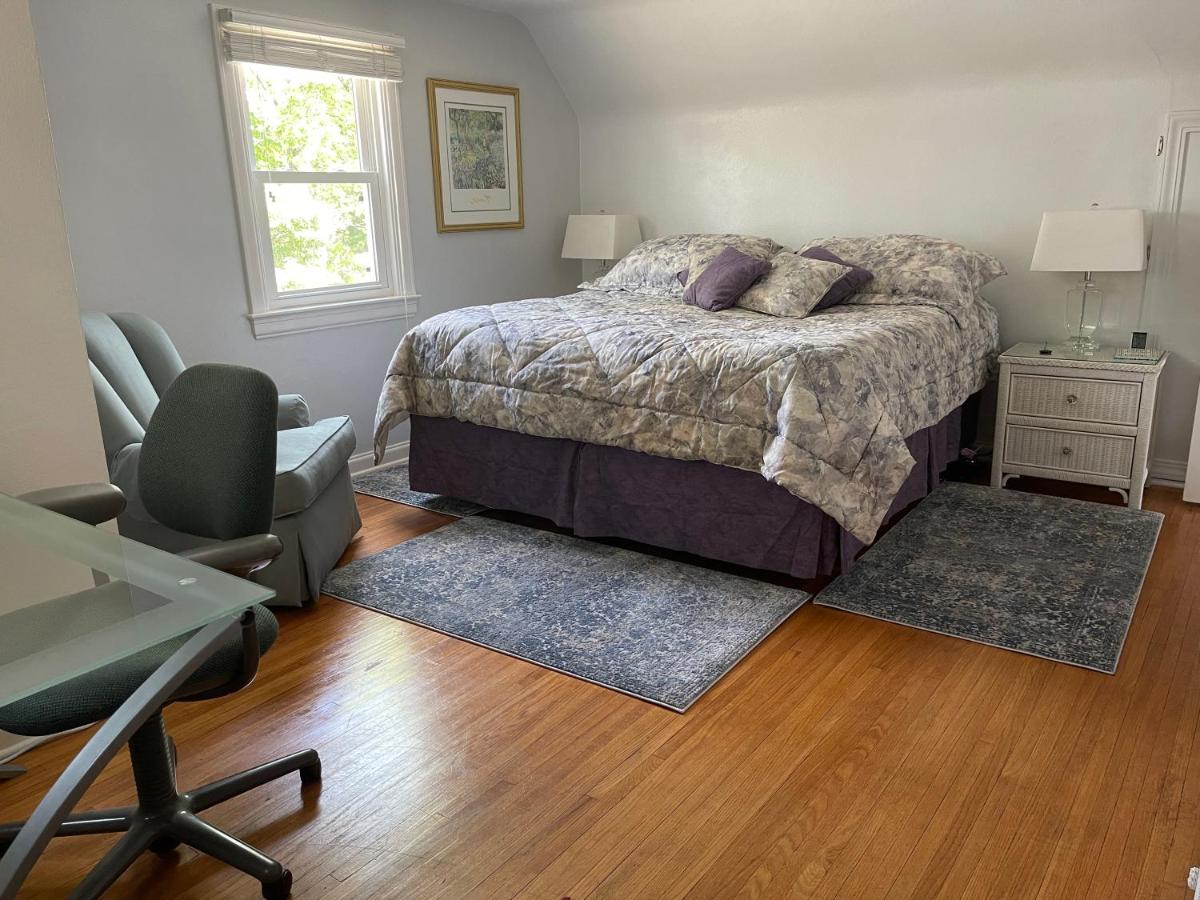  | Sunlight Splendor Apartment at Twin Oaks Inn by the Trails