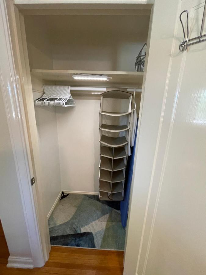 | Sunlight Splendor Apartment at Twin Oaks Inn by the Trails