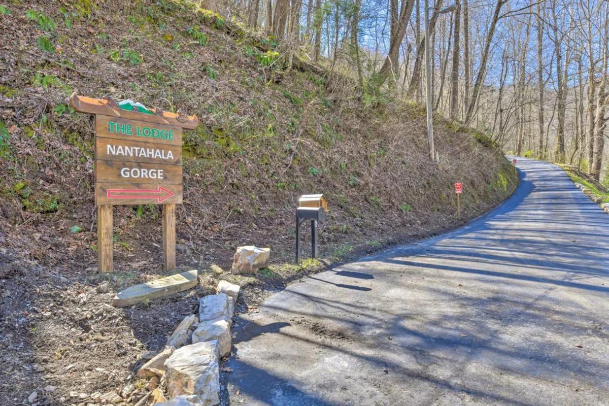  | The Lodge Nantahala River