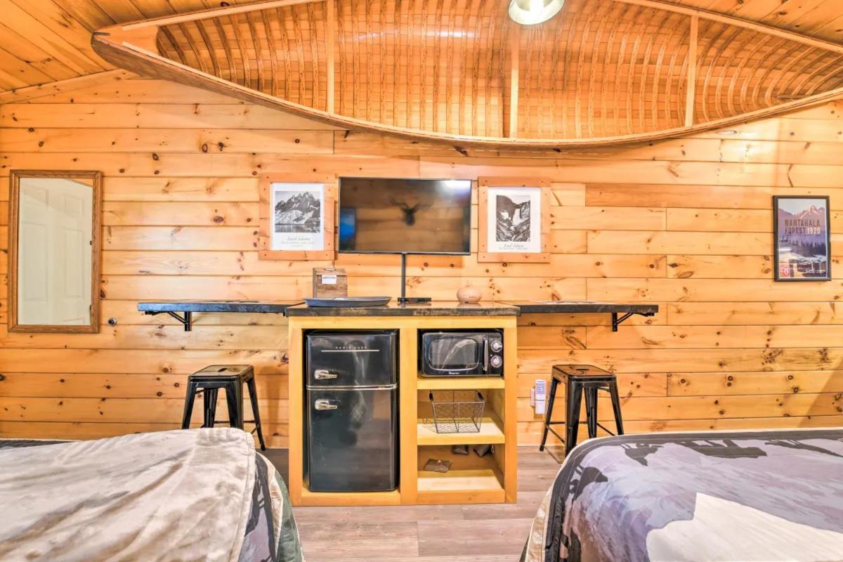  | The Lodge Nantahala River