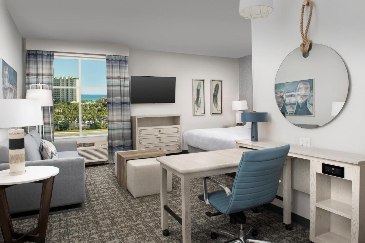 King Studio with Partial Gulf View at Homewood Suites by Hilton Destin