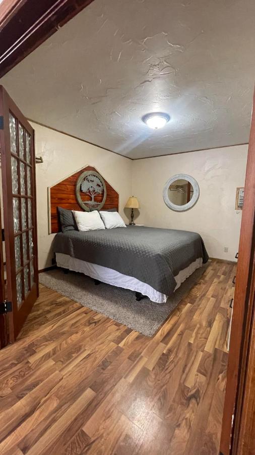  | Cedar Wood Inn