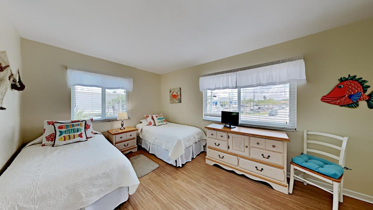 Two-Bedroom Apartment at Redington Surf Resort