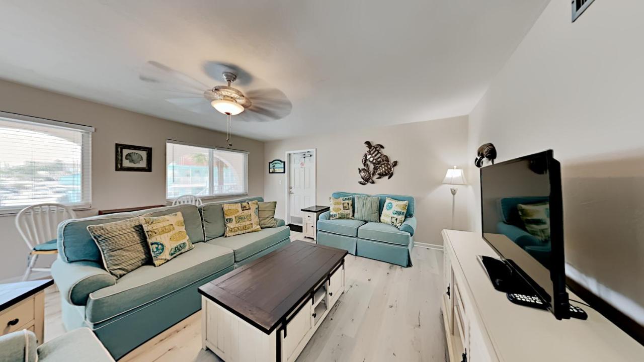 Two-Bedroom Apartment at Redington Surf Resort