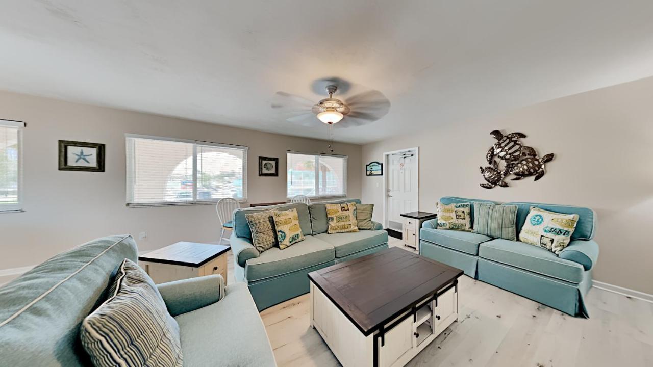 Two-Bedroom Apartment at Redington Surf Resort