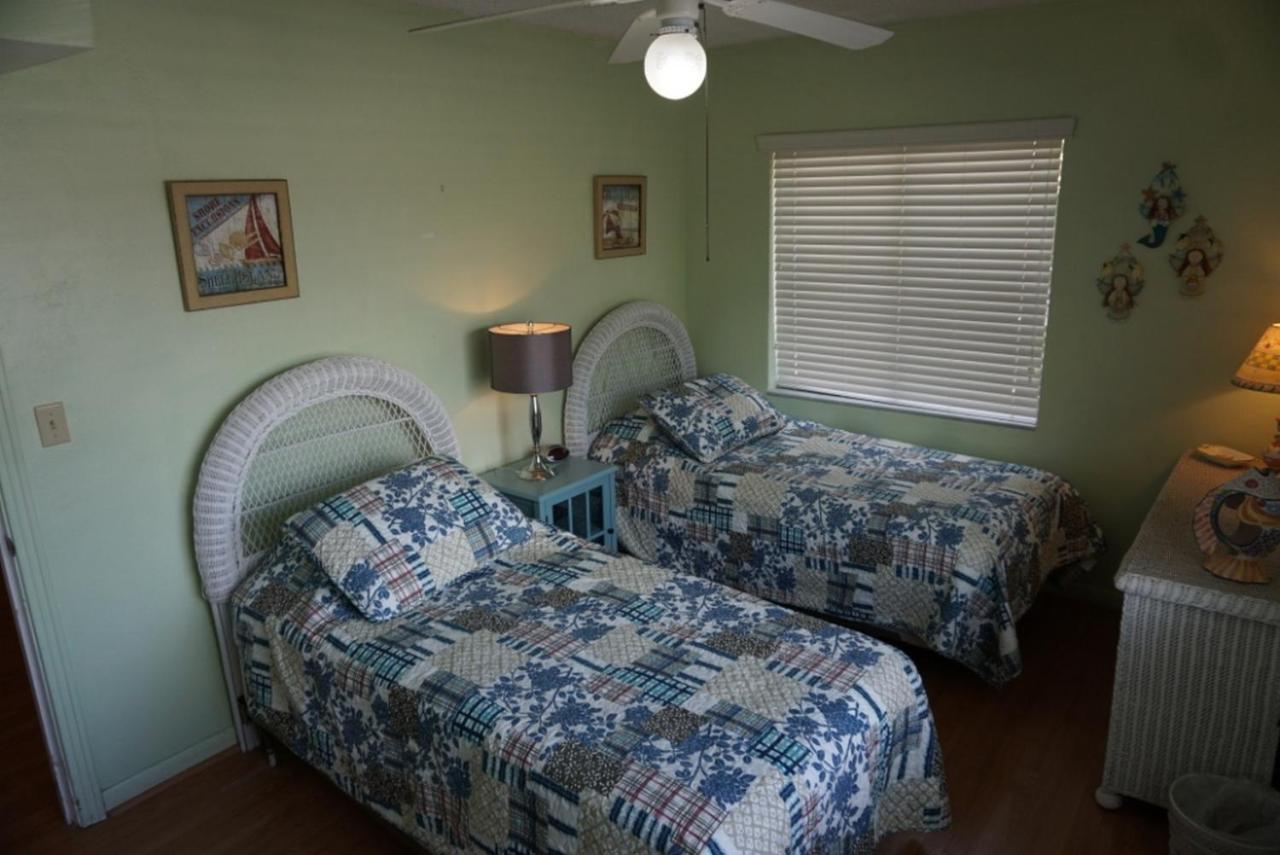 Two-Bedroom Apartment at Redington Surf Resort