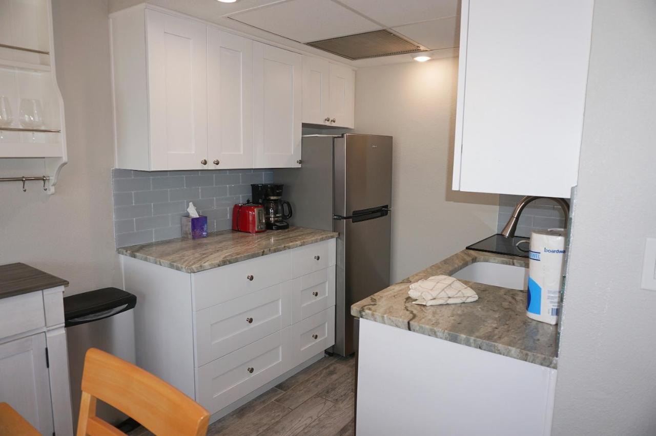 One-Bedroom Suite at Redington Surf Resort