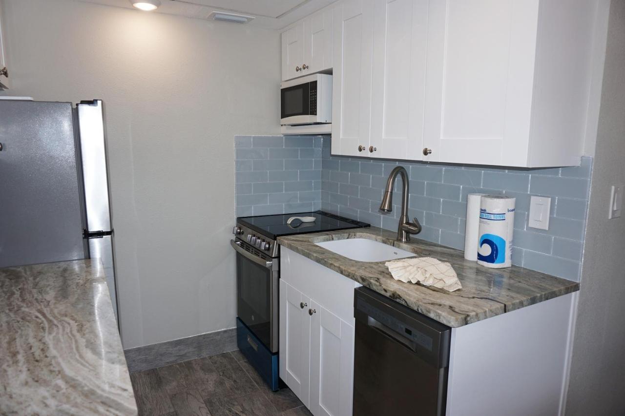 One-Bedroom Suite at Redington Surf Resort