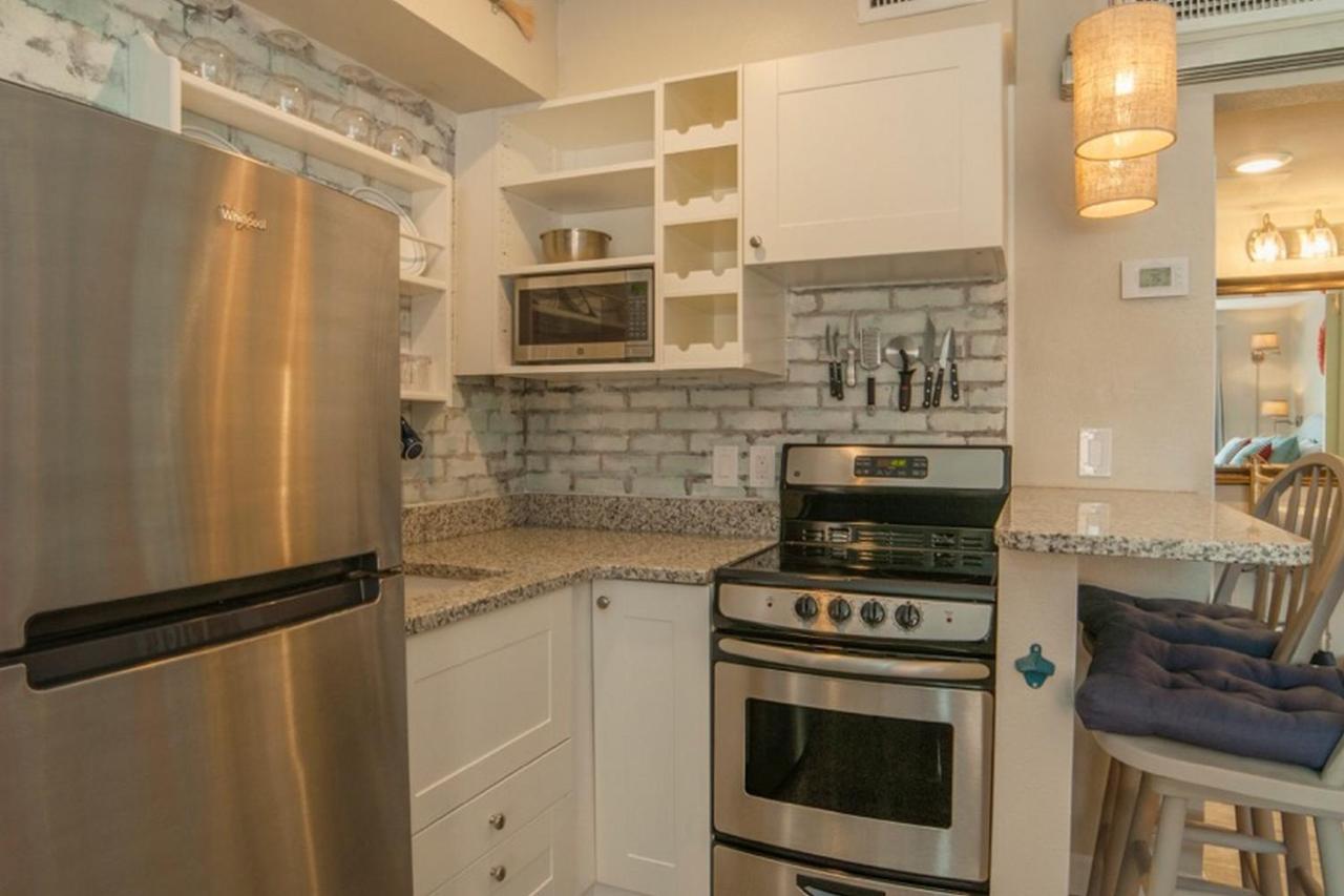 Queen Studio at Redington Surf Resort