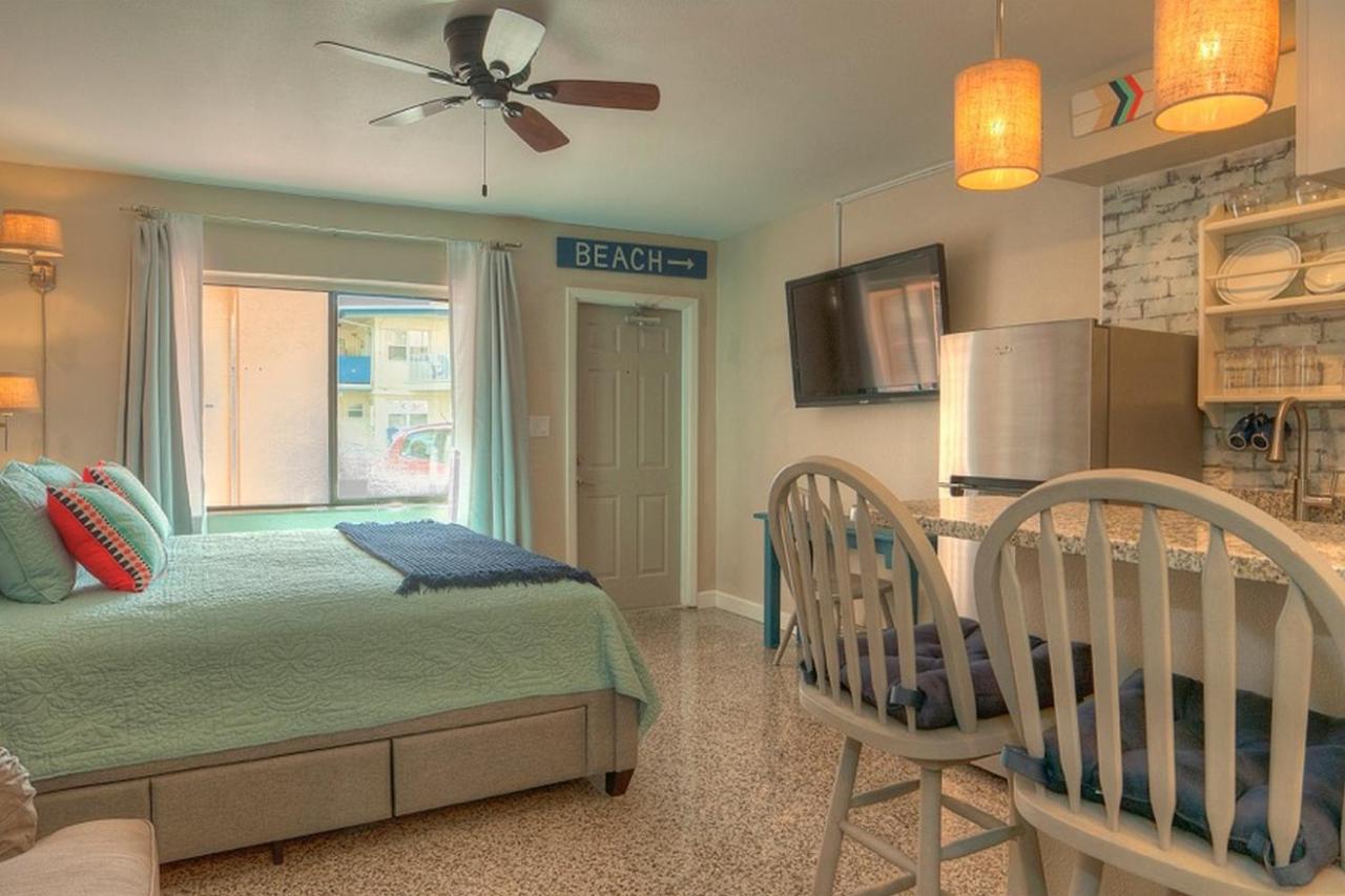 Queen Studio at Redington Surf Resort
