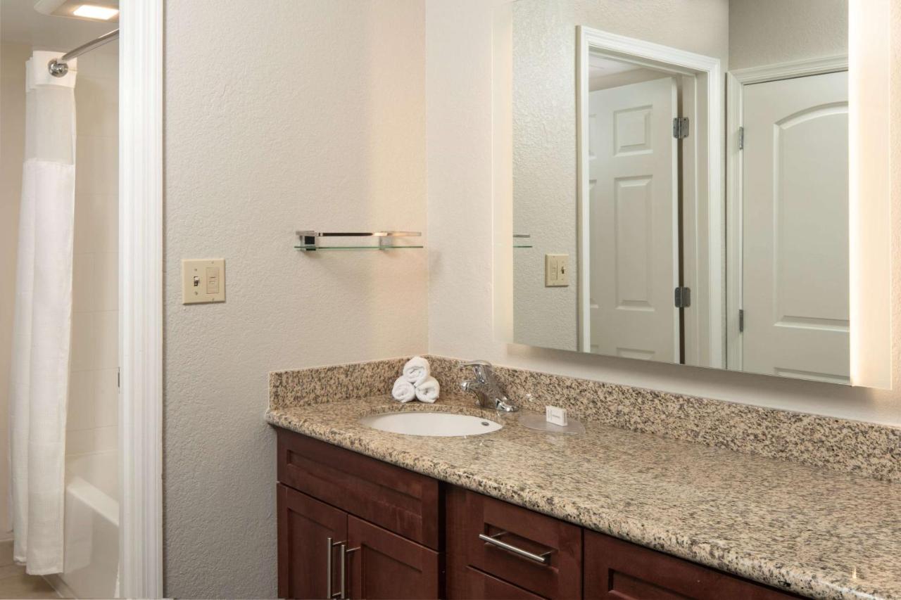 Queen Studio Suite at Sonesta ES Suites Nashville Brentwood