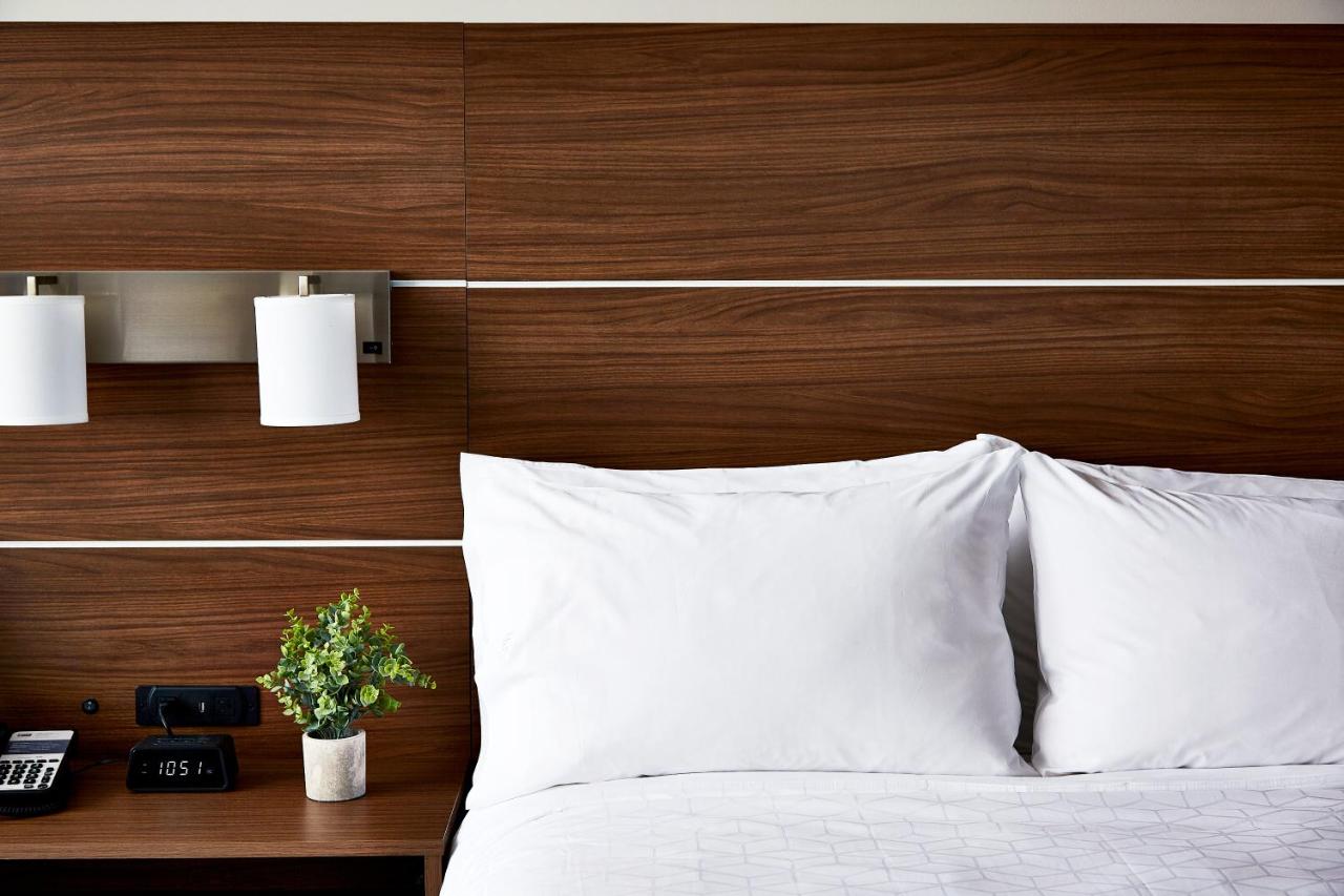 Standard Double Room at Holiday Inn Express NYC Brooklyn - Sunset Park by IHG