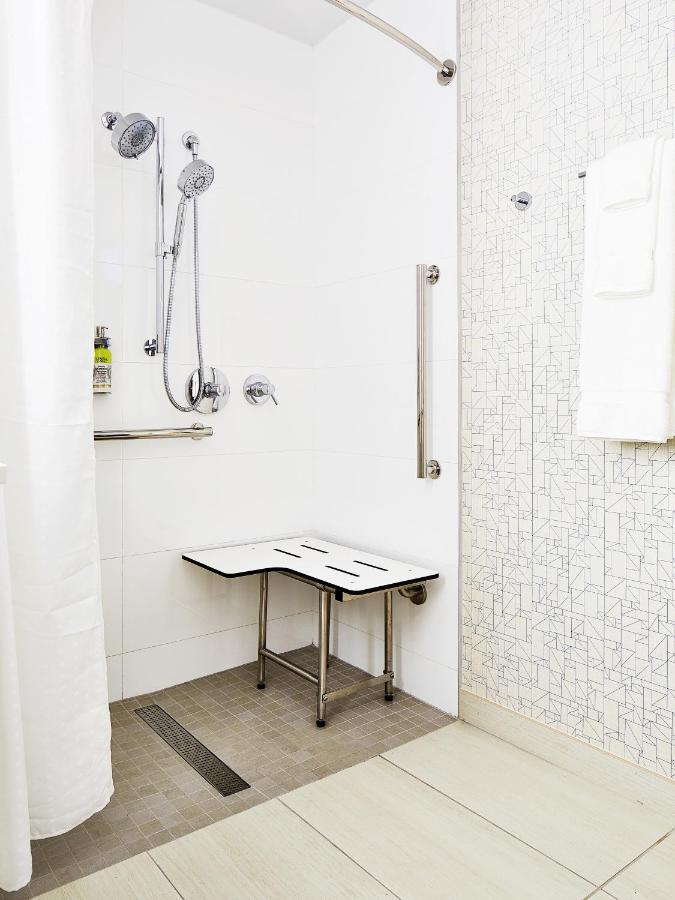 Double Room with Two Double Beds and Roll In Shower - Mobility Accessible/Non-Smoking at Holiday Inn Express NYC Brooklyn - Sunset Park by IHG