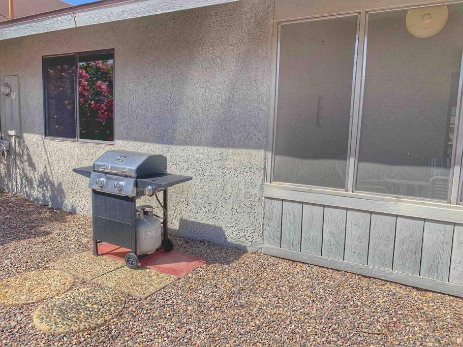 | Desert Getaway - Centrally Located, Trail Access Steps Away!