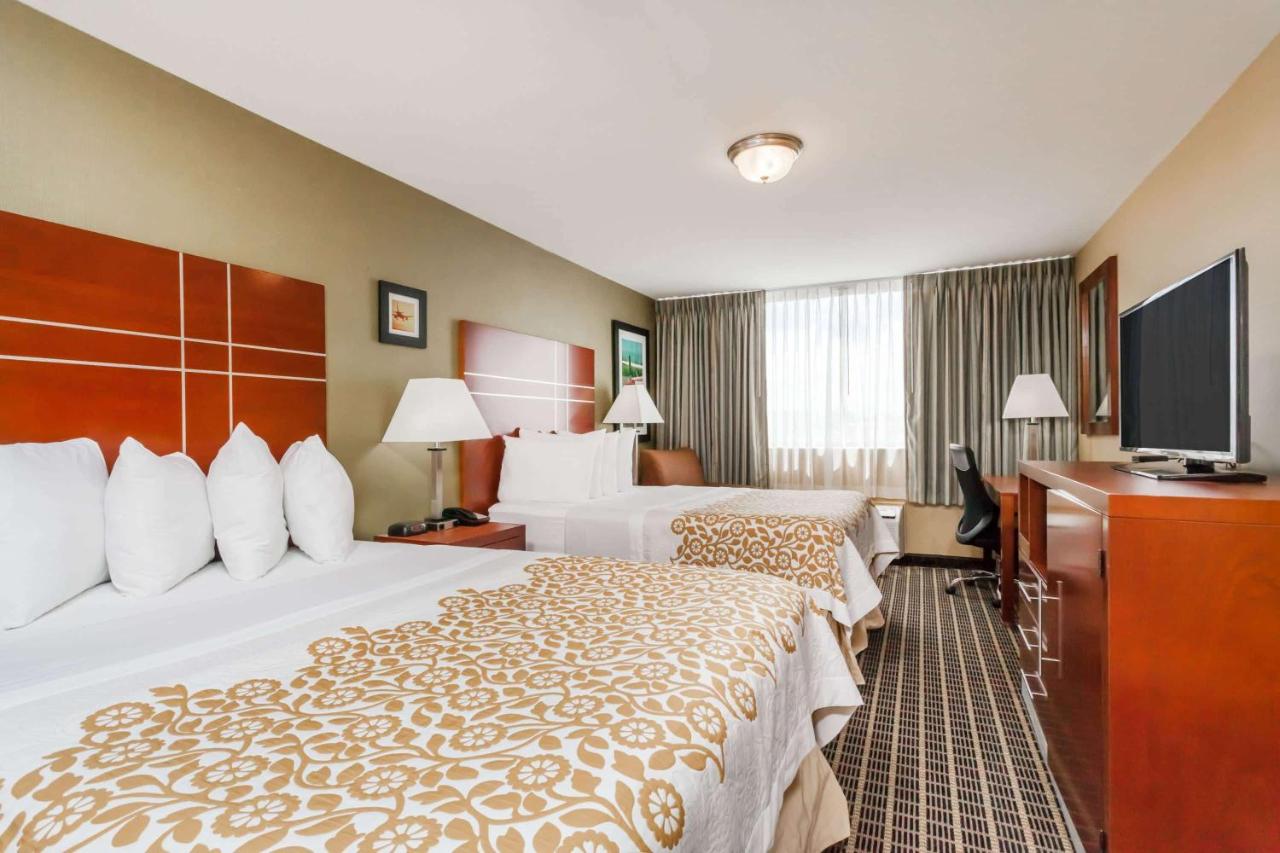 | Days Inn by Wyndham Windsor Locks / Bradley Intl Airport