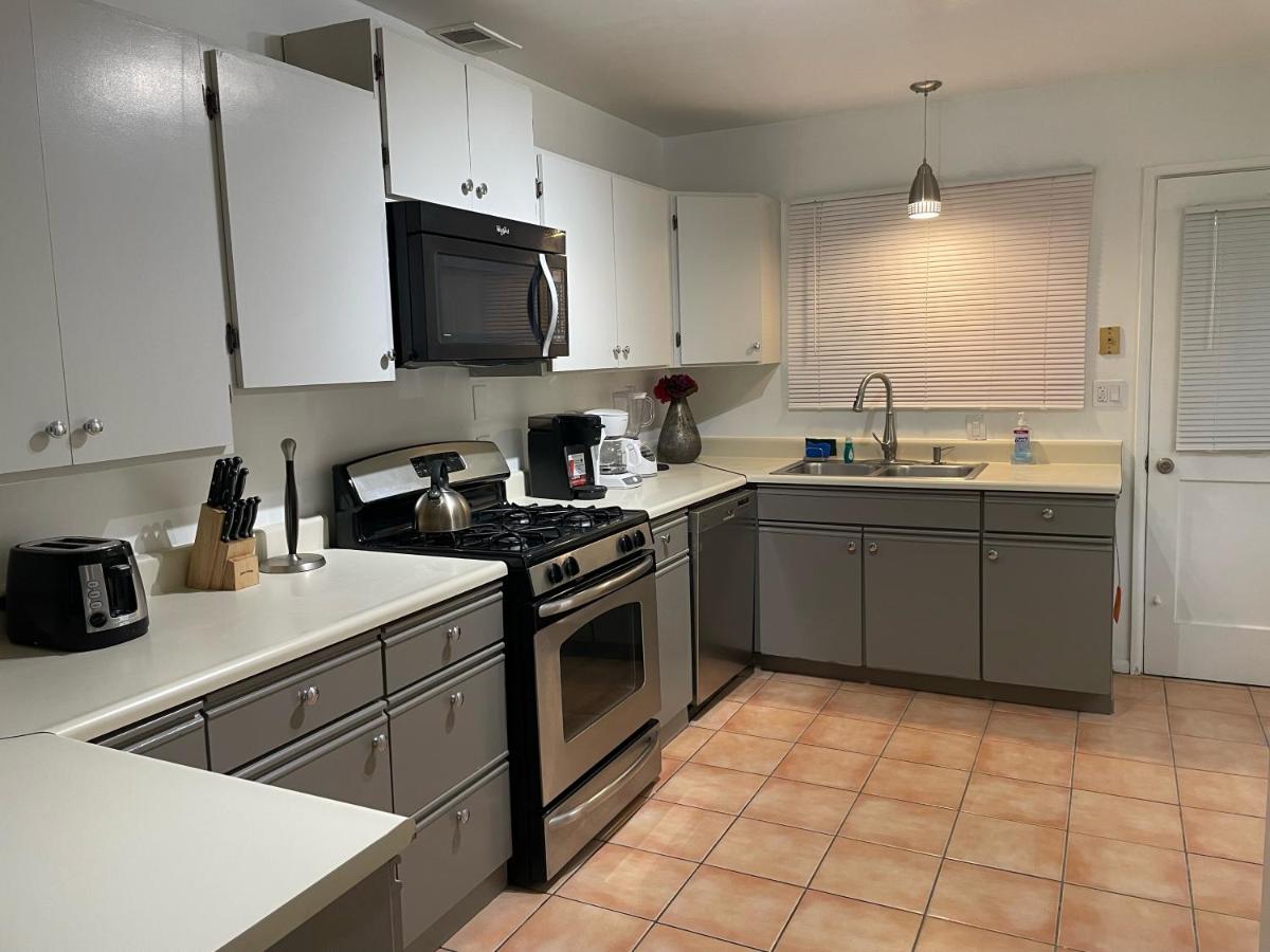 Two-Bedroom House at Float Palm Springs