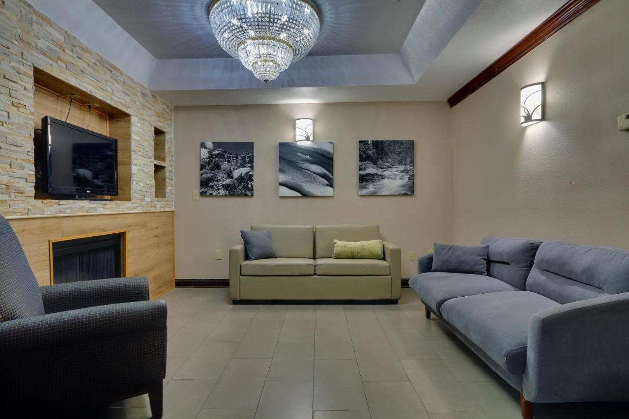 | Country Inn & Suites by Radisson, Savannah Gateway, GA