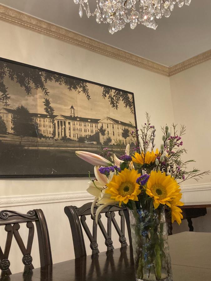 | The 1425 Inn