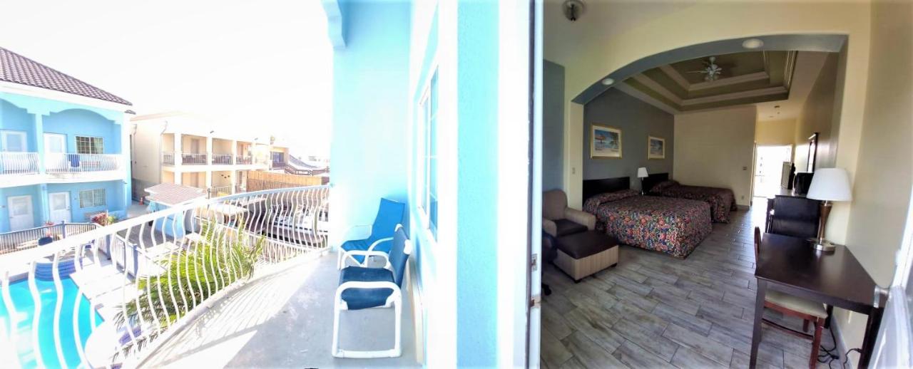 Deluxe Double Room with Balcony at Casa Bella Hotel and Suites