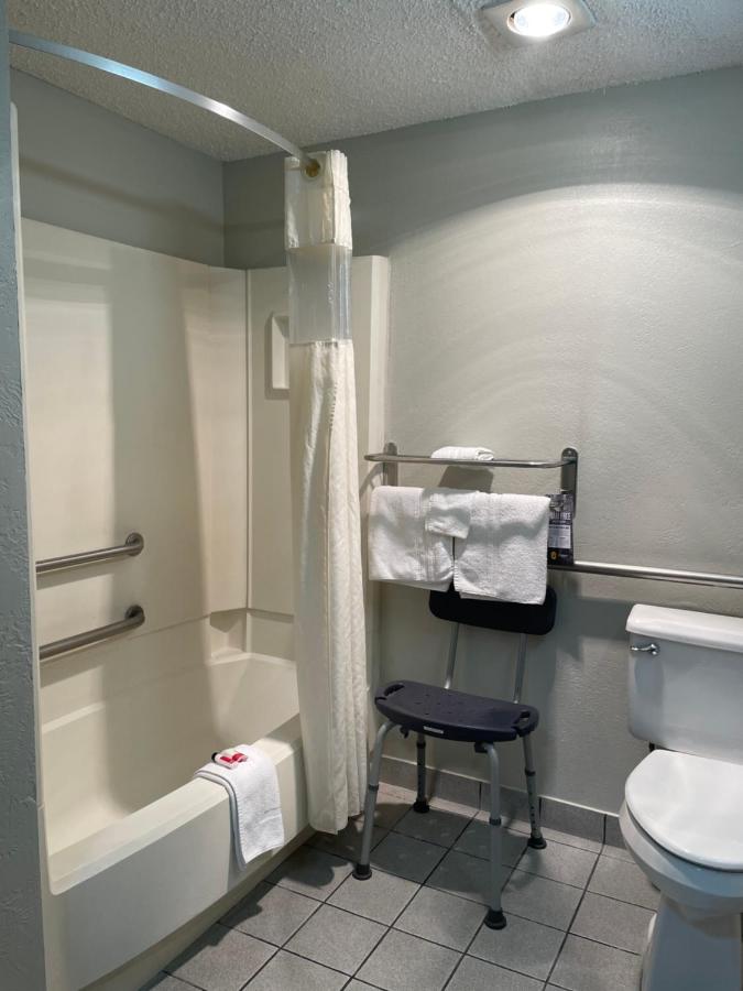 King Room - Mobility Access/Non-Smoking at Super 8 by Wyndham Amarillo Central TX