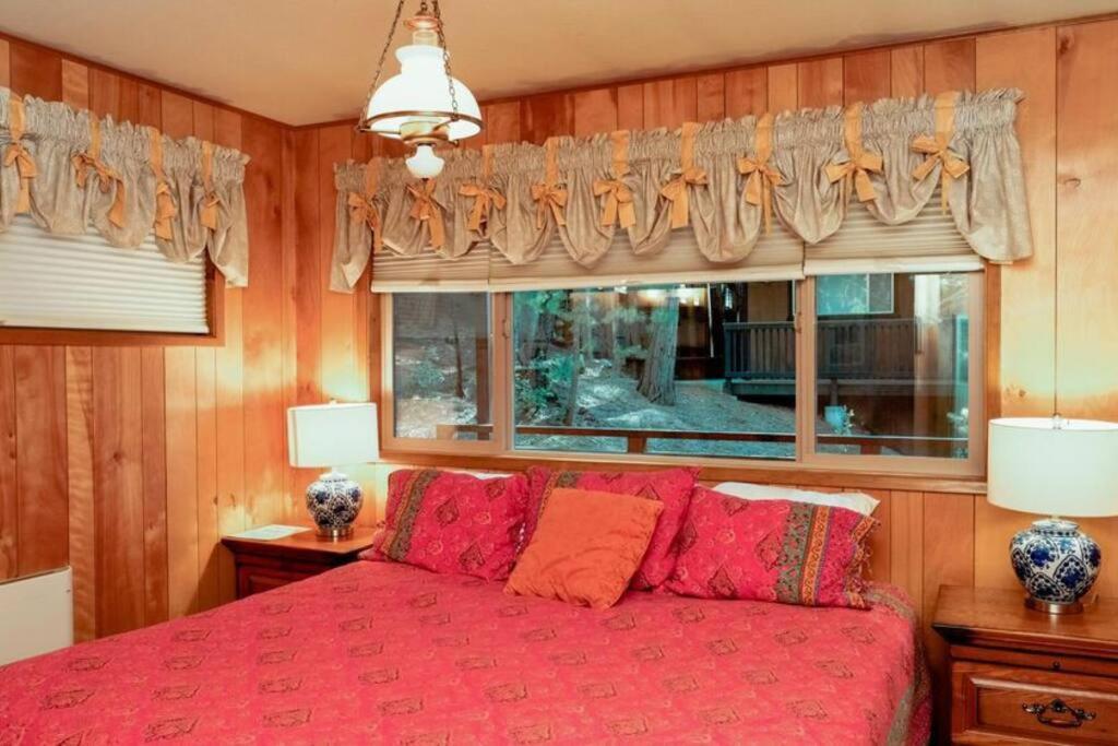 | 19B Yosemite Retreat in the Meadows