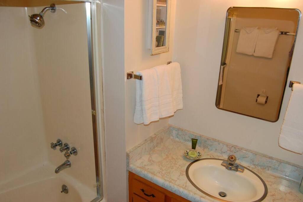 | 19B Yosemite Retreat in the Meadows