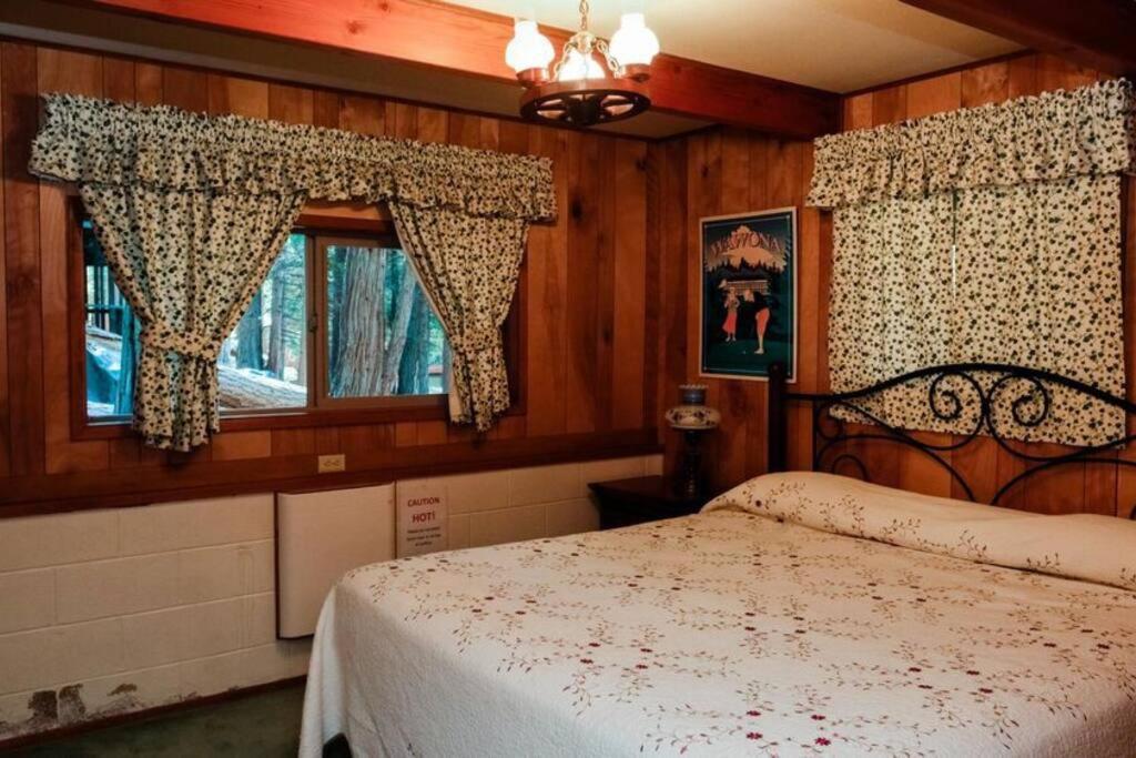 | 19B Yosemite Retreat in the Meadows