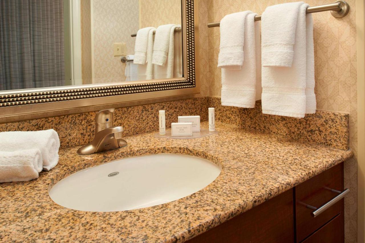 Mobility Accessible One Bedroom Suite Queen Roll-In Shower at Sonesta ES Suites Detroit Warren