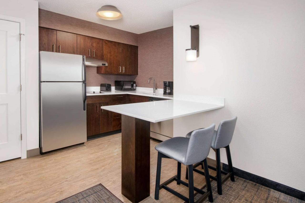 Studio Suite King - Hearing Accessible at Sonesta ES Suites Atlanta Kennesaw Town Center