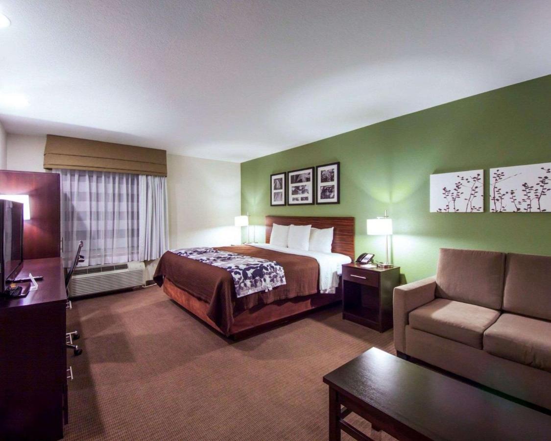 King Suite - Non-Smoking at Sleep Inn & Suites Edmond near University