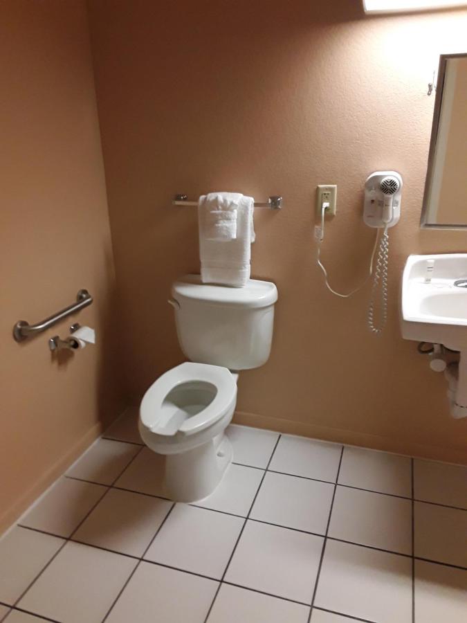 | Italy Inn